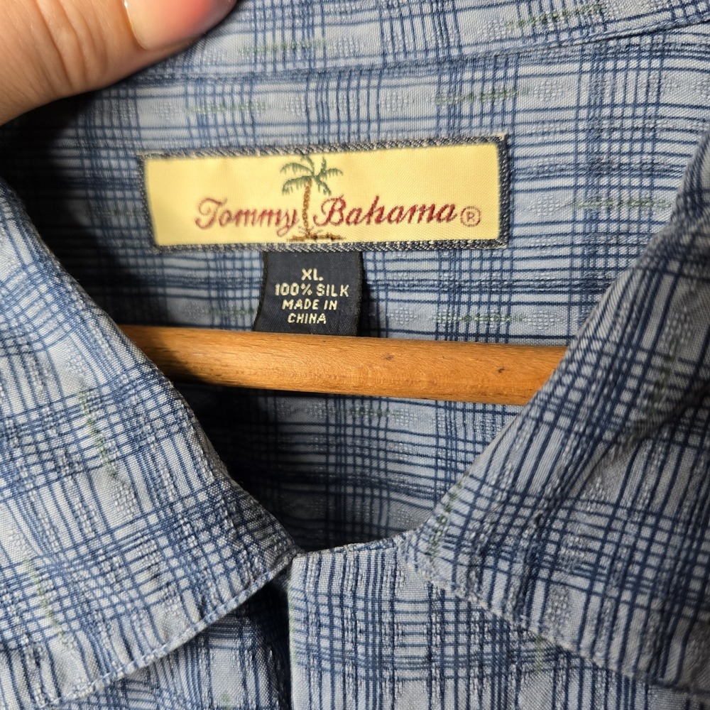 Tommy Bahama Mens Blue 100% Silk Geometric Short Sleeve Button Down Shirt XLarge - Picture 2 of 14